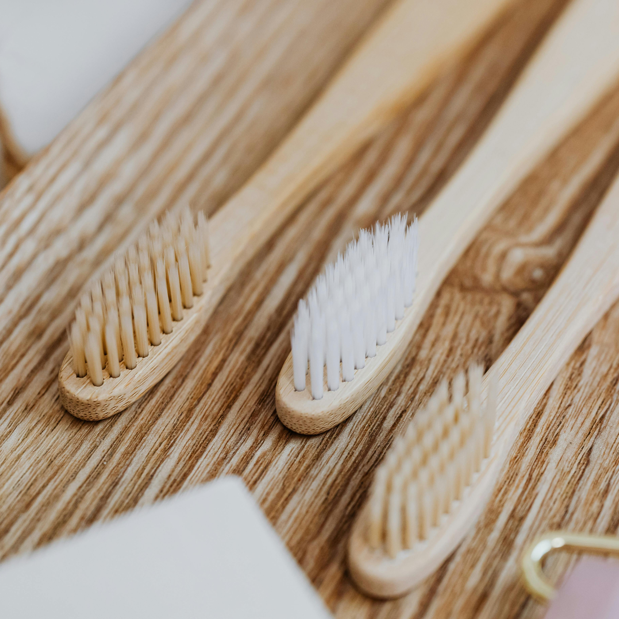 Artículos de aseo personal personalizados y sostenibles para empresas y campañas corporativas