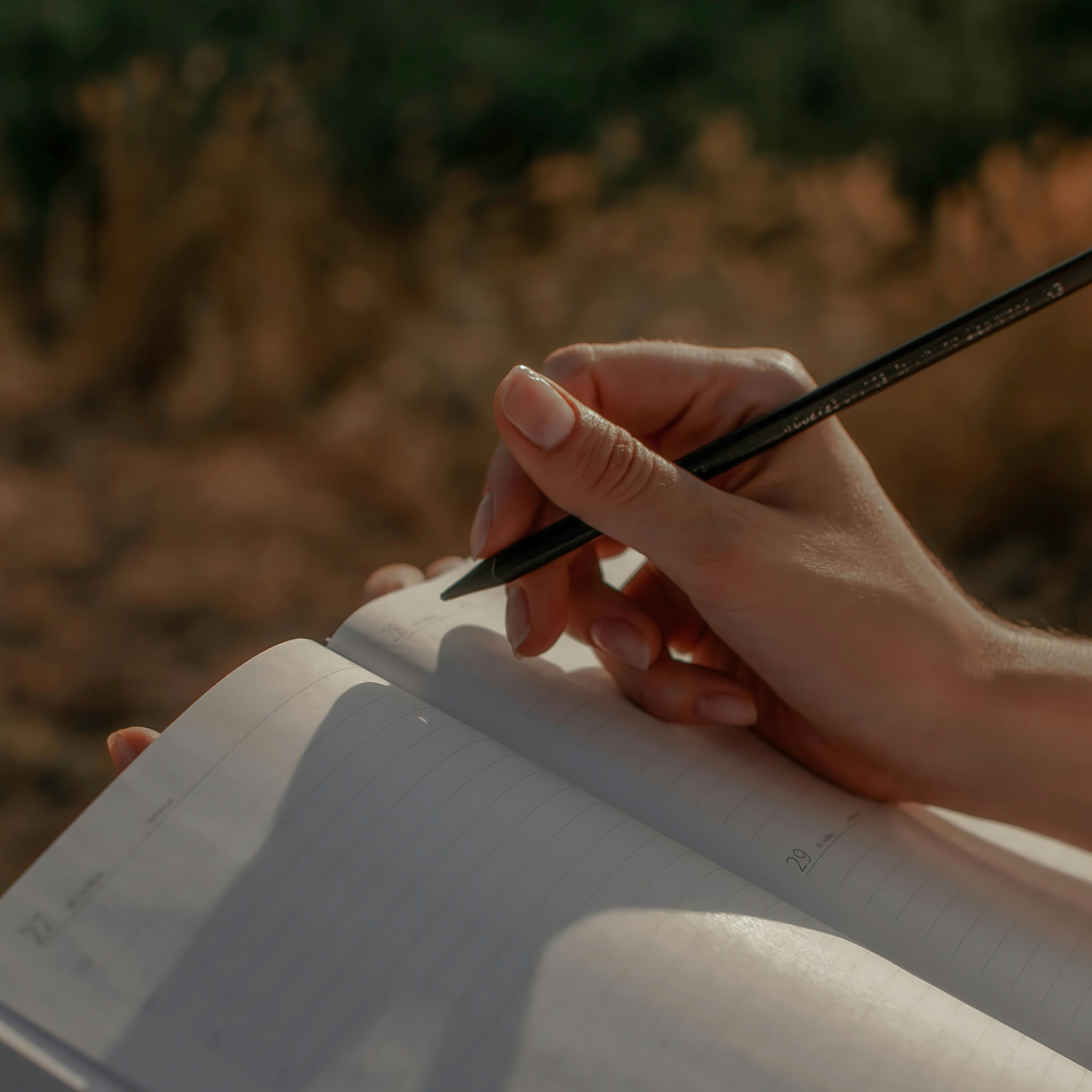 Merchandising de escritura sostenible personalizado para oficinas y eventos corporativos