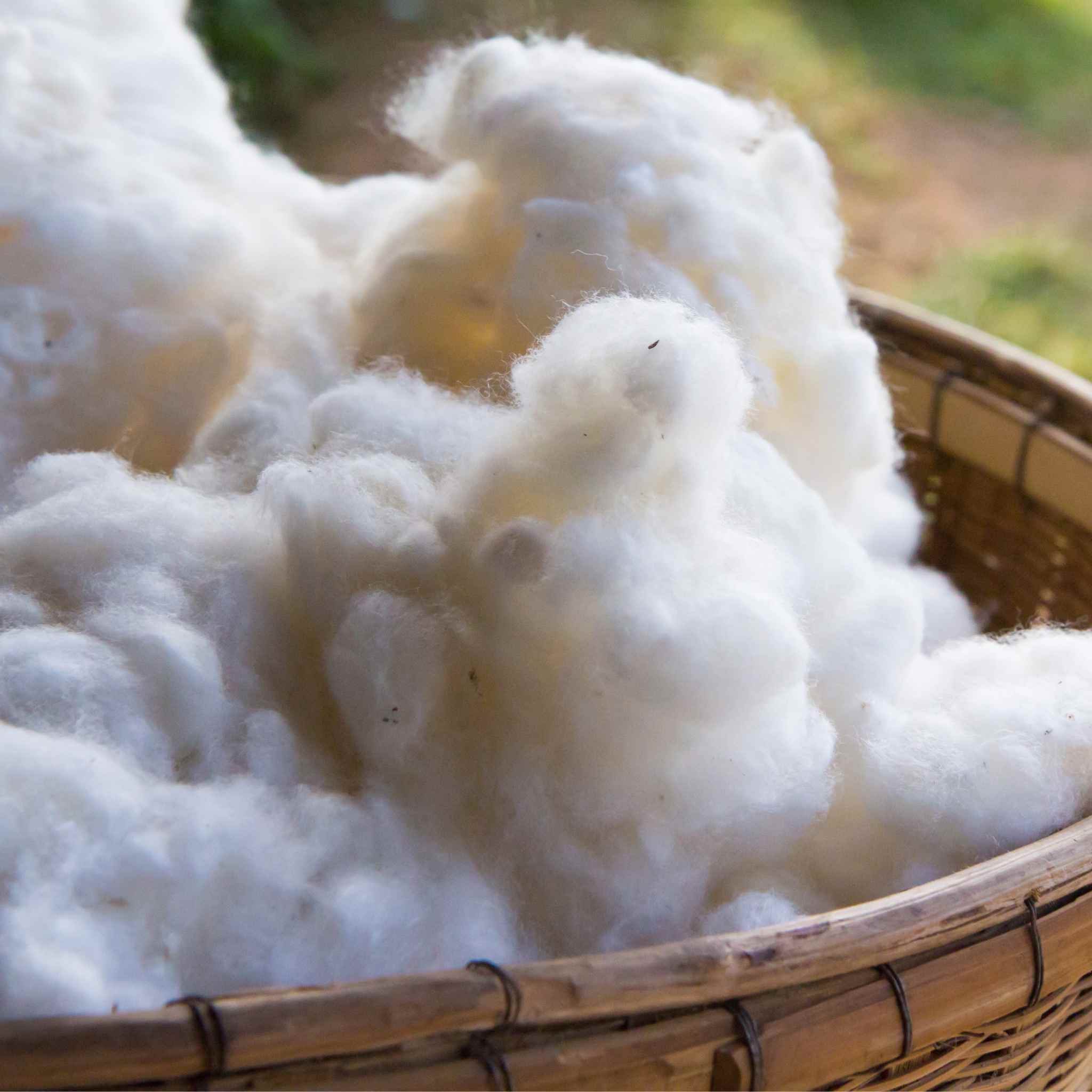 Merchandising sostenible fabricado con algodón reciclado para regalos corporativos responsables