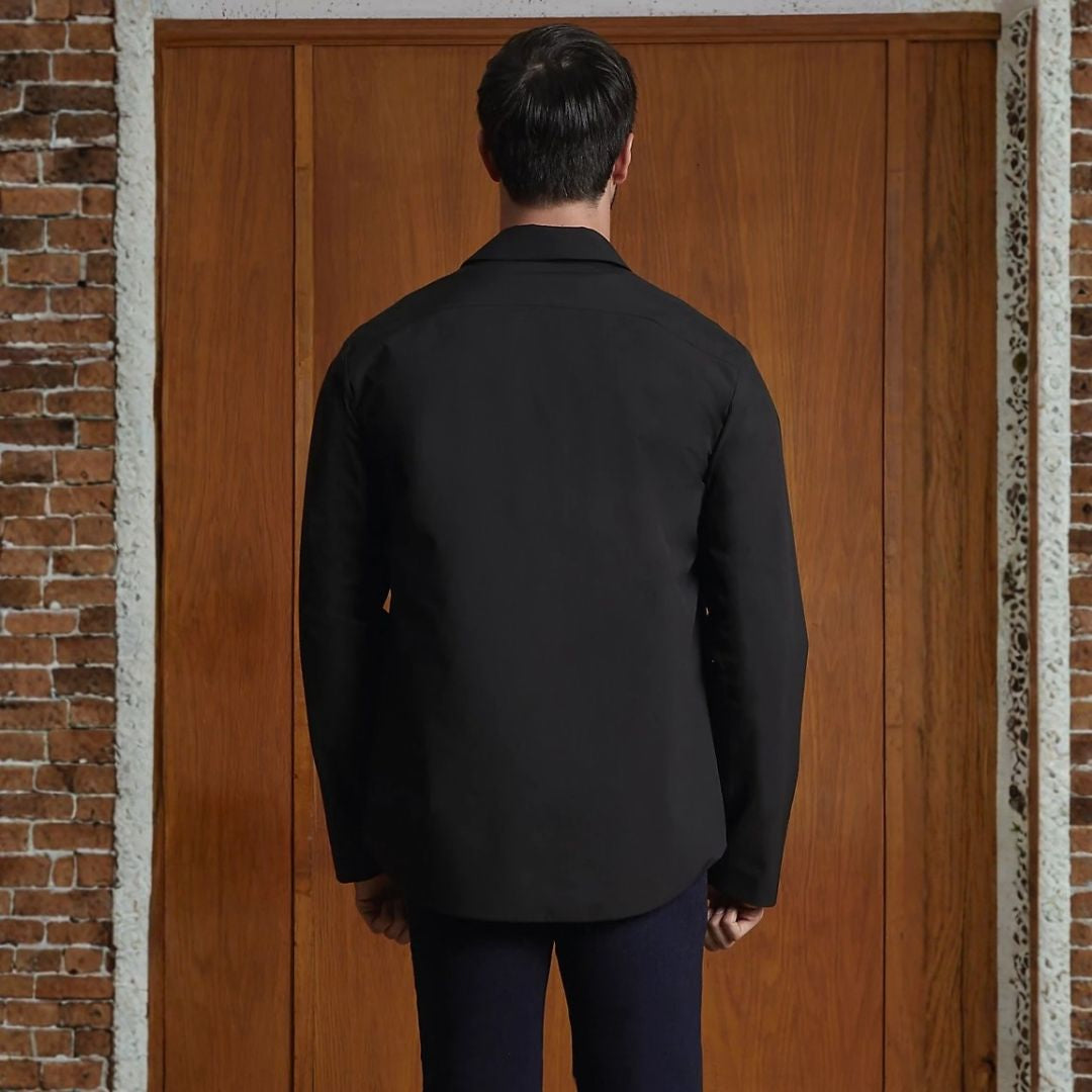 Cazadora técnica sostenible para ropa corporativa y eventos outdoor