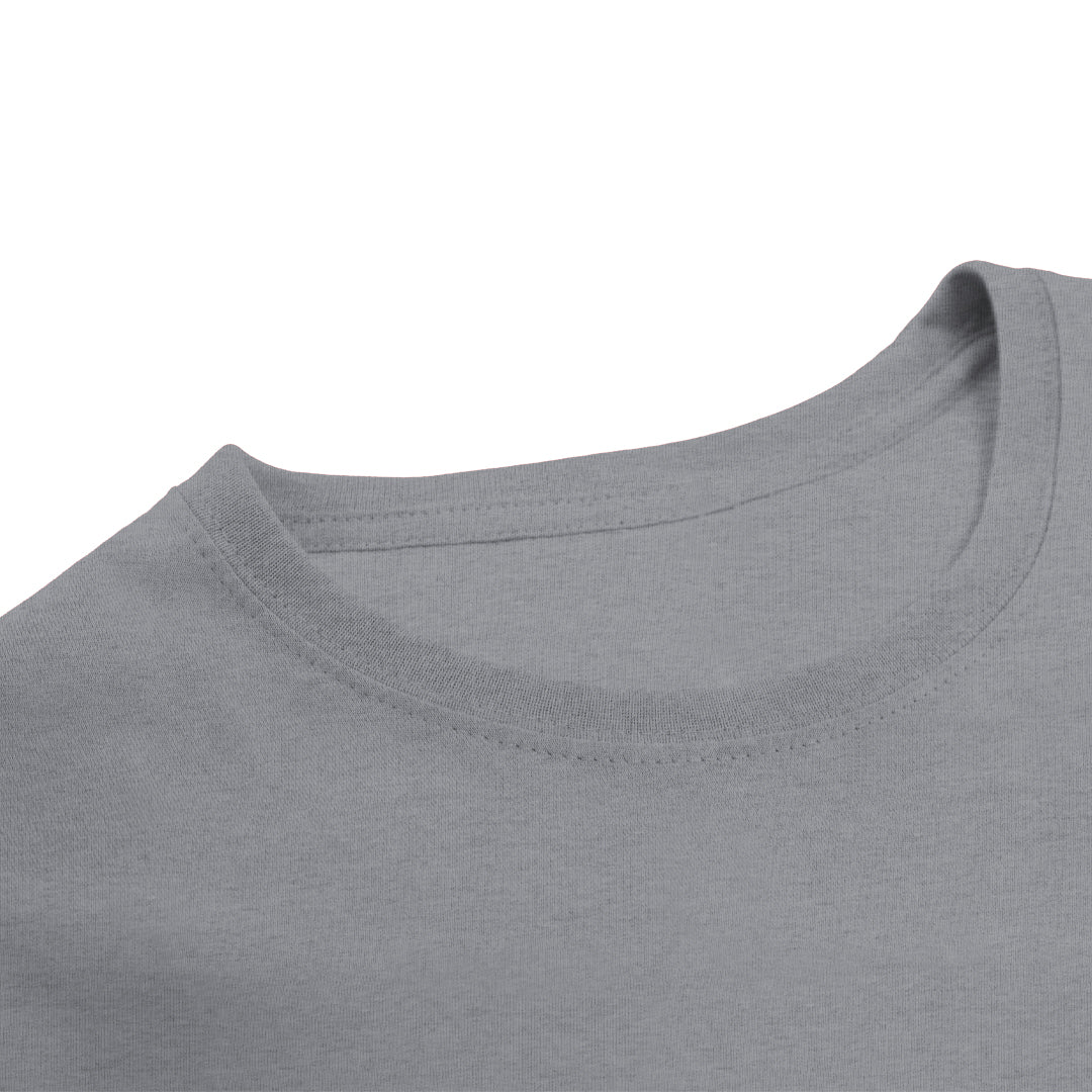 Detalle cuello redondo canalé en camiseta infantil personalizada