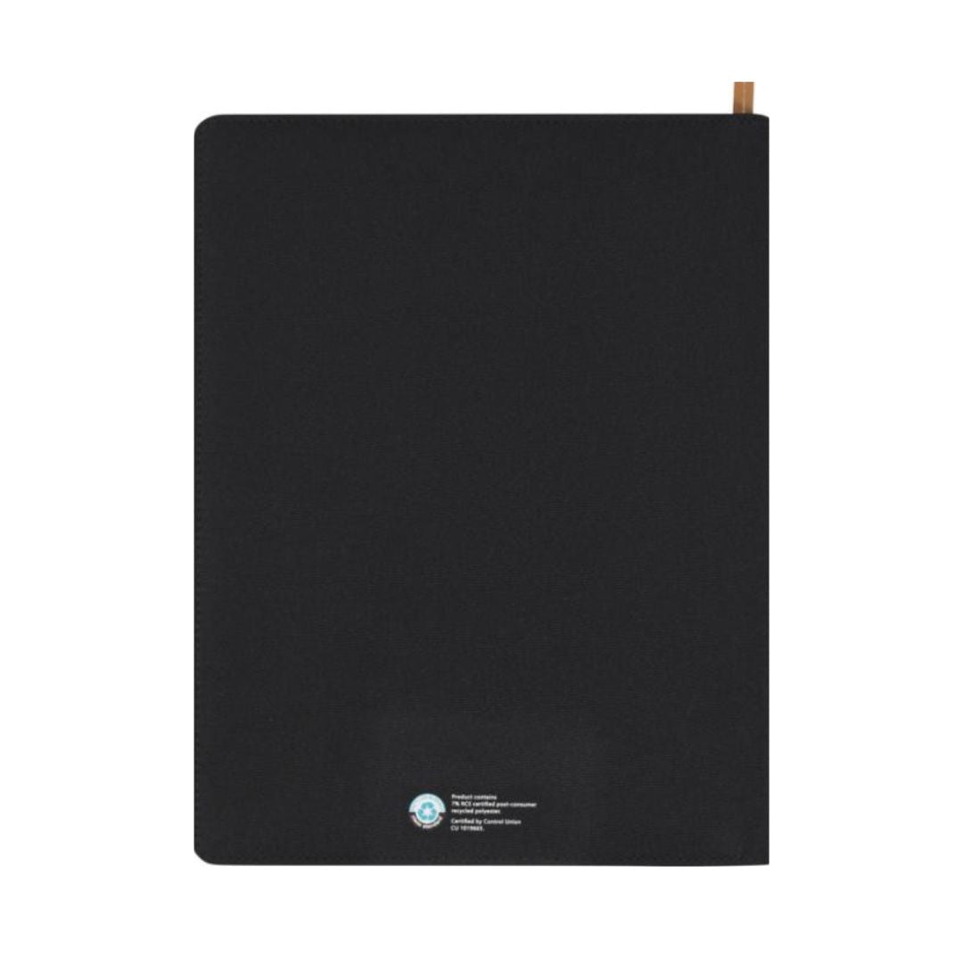 Interior de portafolios reciclado sostenible con papel FSC y huella de carbono controlada