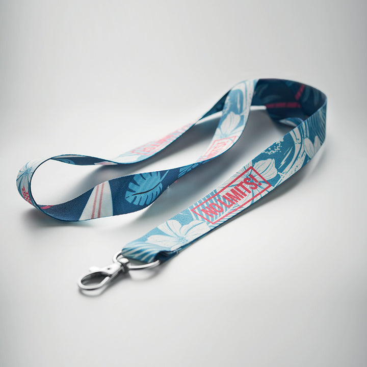 Lanyard sostenible RPET de sublimación a todo color fabricado en la UE para acreditaciones personalizadas y eventos corporativos