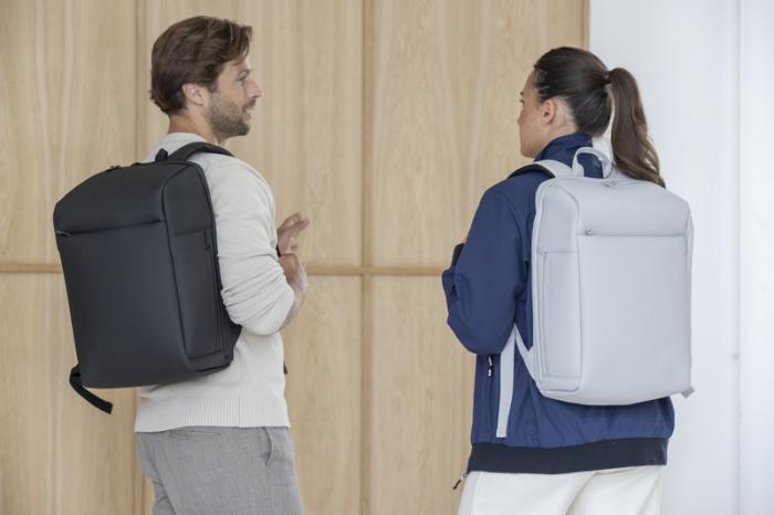 Mochila de viaje corporativa con apertura extensible tipo maleta