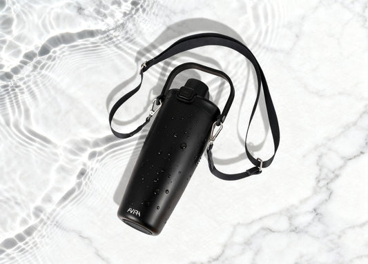 Taza antigoteo Avira Ayala con aislamiento al vacío y cordón desmontable